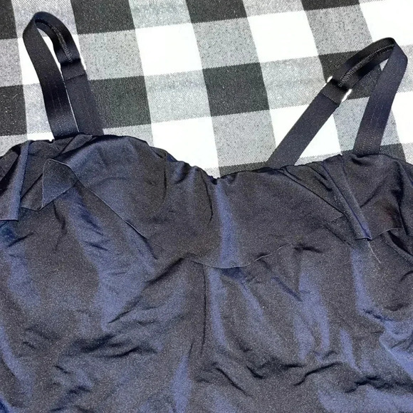 LANDS END black Tankini swim top size 12 DDD bra sized swim - Picture 2 of 6